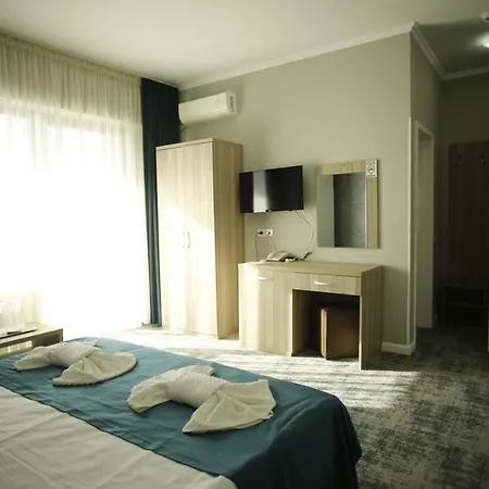 Agapi Hotel 3*